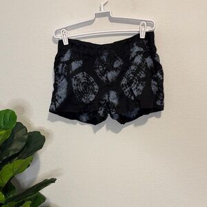 Joie Women's Black and blue Tie-Dye linen Shorts